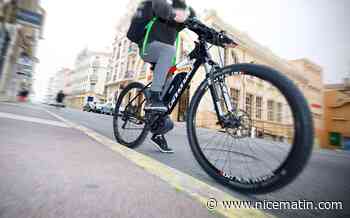 À 6 ans, il dérobe le téléphone de son père et se fait livrer pour 1.000 dollars de nourriture