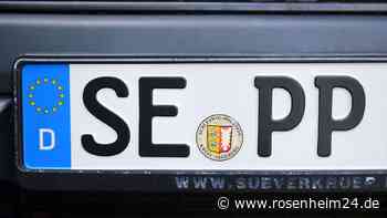 Wunschkennzeichen am Auto: Welche Buchstaben-Kombis verboten sind