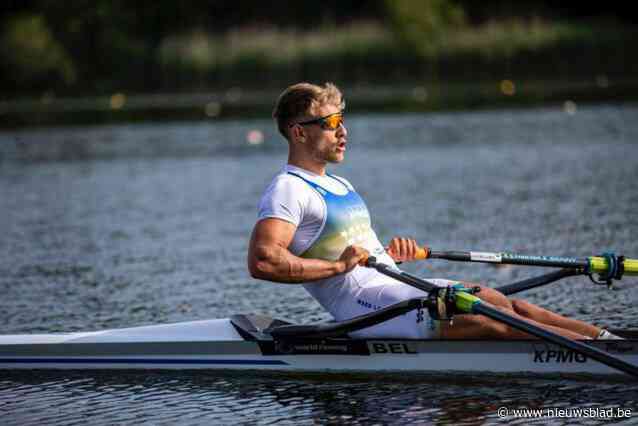 Wereldkampioen Ward Lemmelijn pakt enkele weken voor zijn deelname aan het WK 2023 uit met een nieuw nationaal record