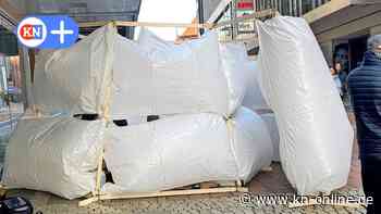 Holstenstraße in Kiel: Das steckt hinter dem weißen Pavillon