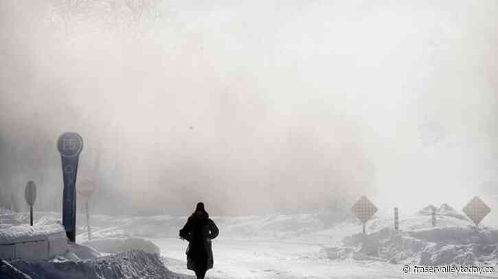 Extremely cold temperatures prolong cold weather alerts for much of Eastern Canada