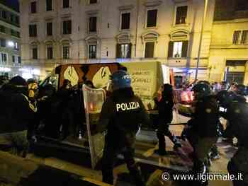 "Schifosi". Scontri a Roma e Milano: il vandalismo anarchico scende in strada