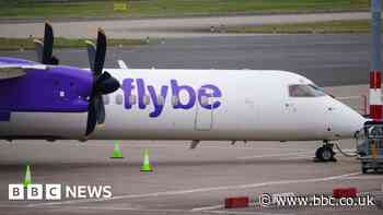 Flybe pilot says company was recruiting day before collapse