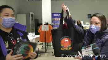 '100 per cent Filipino products': Saskatoon Filipino community hosts first trade show for a good cause