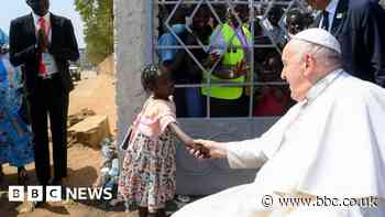 Pope in South Sudan tells clergy to raise voices against injustice