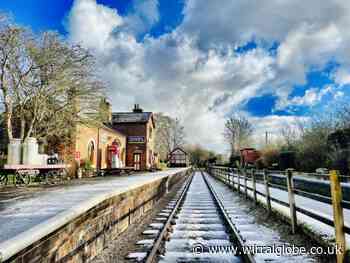 Twenty picture postcard images of Wirral in winter