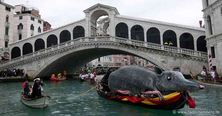 Karneval in Venedig eröffnet