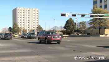 1 dead after Central Avenue crash, police say