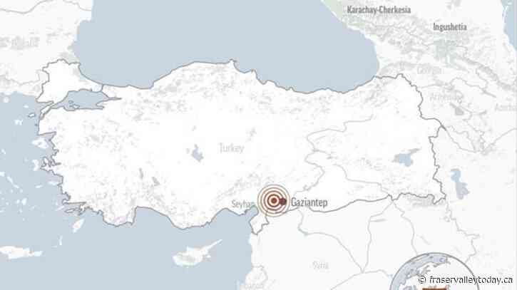 Powerful 7.8 quake knocks down buildings in Turkey, Syria