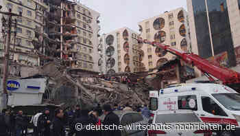 Schweres Erdbeben erschüttert Türkei und Syrien