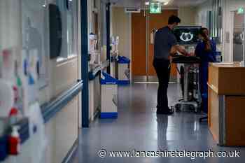NHS report warns over cost of 'crumbling' English hospitals