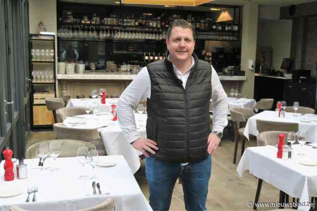 Nederlandse wielerbond heeft geen geld voor feest: wereldkampioen Mathieu van der Poel kan wereldtitel gelukkig wel vieren om de hoek in De Vogelenzang