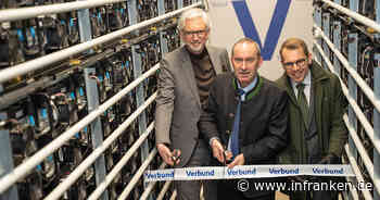 Iphofen: Einer der größten Batteriespeicher Bayerns eingeweiht - Strom für Zehntausende Haushalte