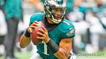 Super Bowl 57 player props, odds, bets, Chiefs vs. Eagles picks: Go Jalen Hurts under 45.5 rushing yards
