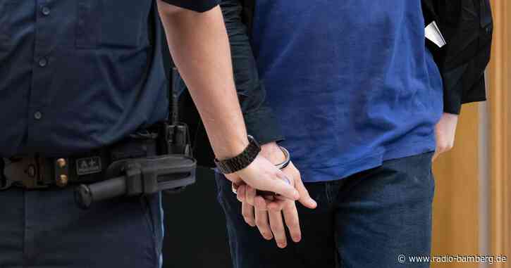 Prozess um Dreifachmord – hohe Jugendstrafen gefordert