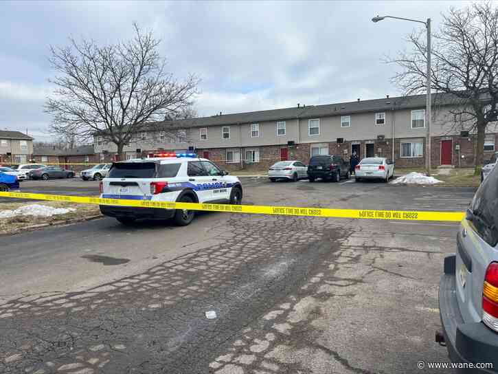 Juvenile in critical condition after shooting at southeast side apartment complex