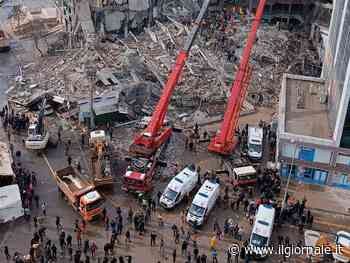 "Come 130 bombe atomiche". La potenza devastante del terremoto