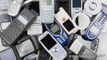 12 Bizarre Phones From The 2000s You May Not Remember