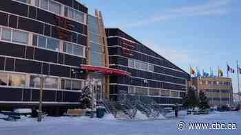 Water service restored in Iqaluit after shutdown prompted by sewage backup in the Legislature