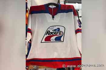 Autographed Gretzky jersey grabbed from Kelowna sports shop