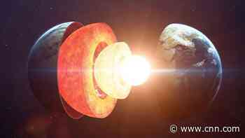 Previously unknown layer of molten rock found beneath Earth's crust