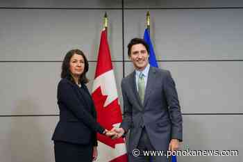 Alberta Premier Smith meets with Prime Minister Trudeau