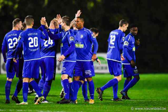 Hattrickhero Sherjill Mac-Donald leidt Hooikt naar 7-0-overwinning: “Je denkt misschien ‘kat in een bakkie’, maar zo makkelijk ging dat niet”