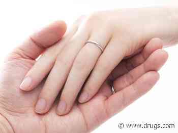 Tying the Knot Could Keep High Blood Sugar at Bay