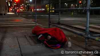 Toronto considering expanding warming centre hours