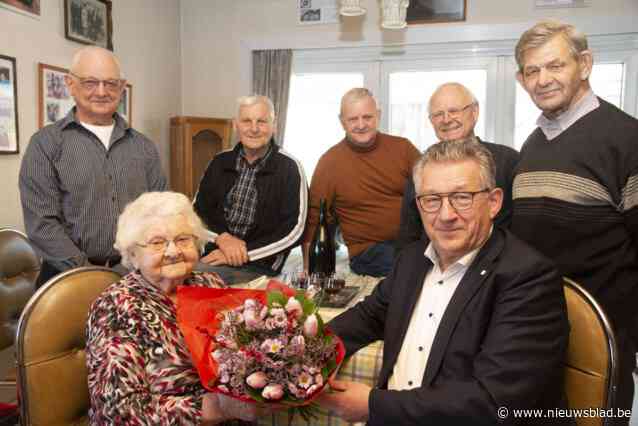 Maria (103) viert verjaardag met meer dan 50 nakomelingen