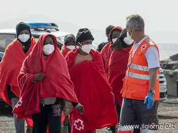 Colpo di scena sui migranti, i busti del Duce e Blanco: quindi, oggi...