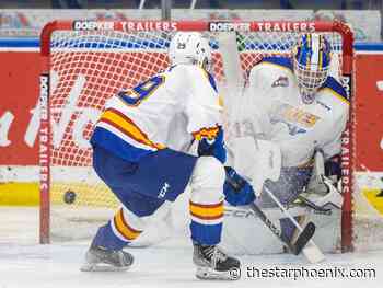 Bussin' with the boys: Saskatoon Blades head out for lengthy B.C road trip
