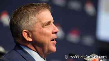 New Broncos coach addresses fans counting down play clock