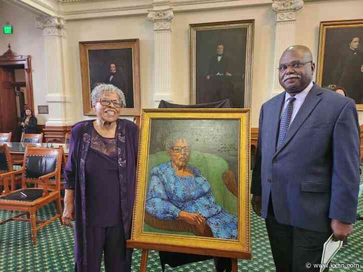Portrait of Opal Lee, 'Grandmother of Juneteenth,' unveiled in Texas Senate