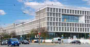 Münchner Strafjustizzentrum mit Glasfaserbeton-Elementen in Sichtbetonoptik verkleidet