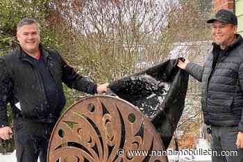 Coast Salish art representing Lantzville and Snaw-Naw-As installed at district hall