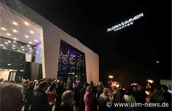 Magische Vision geht auf im Florian Zimmer Theater in Neu-Ulm
