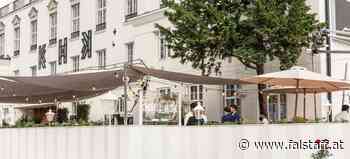 Essen für Bedürftige statt Luxus-Pizza: Martin Hos »404 – Don’t Ask Why« verlässt das »Kleine Haus der Kunst«