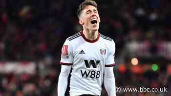 Sunderland 2-3 Fulham: Cottagers win to set up fifth-round tie with Leeds United