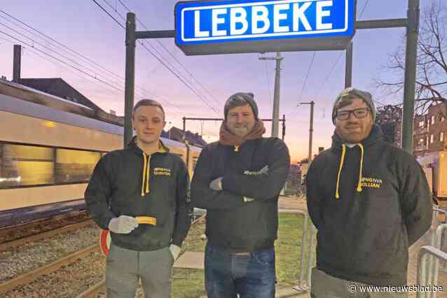 Jong N-VA voeren actie over energiebeleid op Dikketruiendag