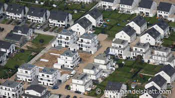 Wohnungen und Häuser: Die Immobilienpreise sinken – Wann lohnt sich der Einstieg für Käufer?