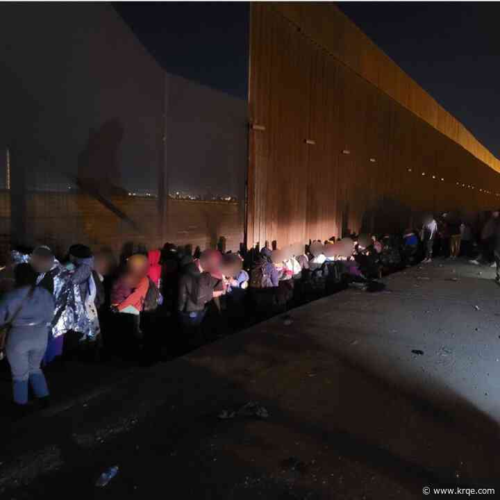 Venezuelans crossing U.S. border en masse in El Paso