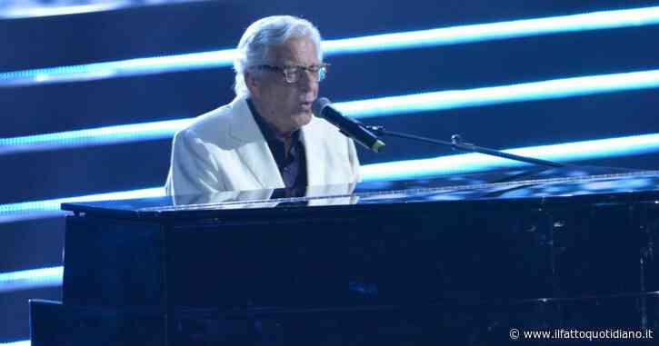 Sanremo 2023,  Peppino di Capri non ci sarà stasera: il cantautore ha un calo di voce. Esibizione spostata a domani