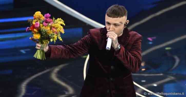 Sanremo 2023, chi è il padre di Lazza e perchè è “famoso”: “È già una star”