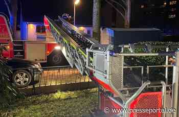 FW Norderstedt: Glojenbarg - Schornsteinbrand in einem Einfamilienhaus