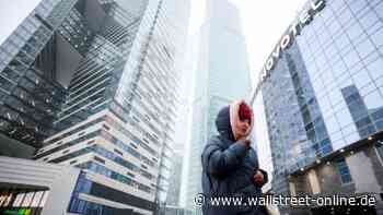 Verbündete ziehen Geld ab: Es wird eng für Russlands Banken: Der Letzte macht das Licht aus