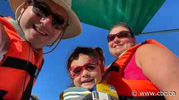 Calgary family tracks lost luggage on meandering adventure