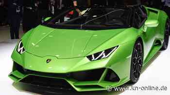 Unfall in Australien: Einparker beschädigt zwei Lamborghinis