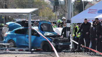 Auto fährt in Israel in Menschenmenge - zwei Tote