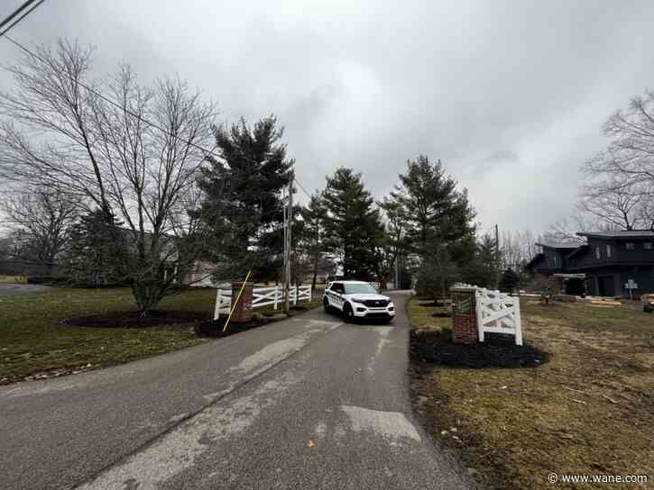 Federal authorities arrive at home of former Vice President Mike Pence